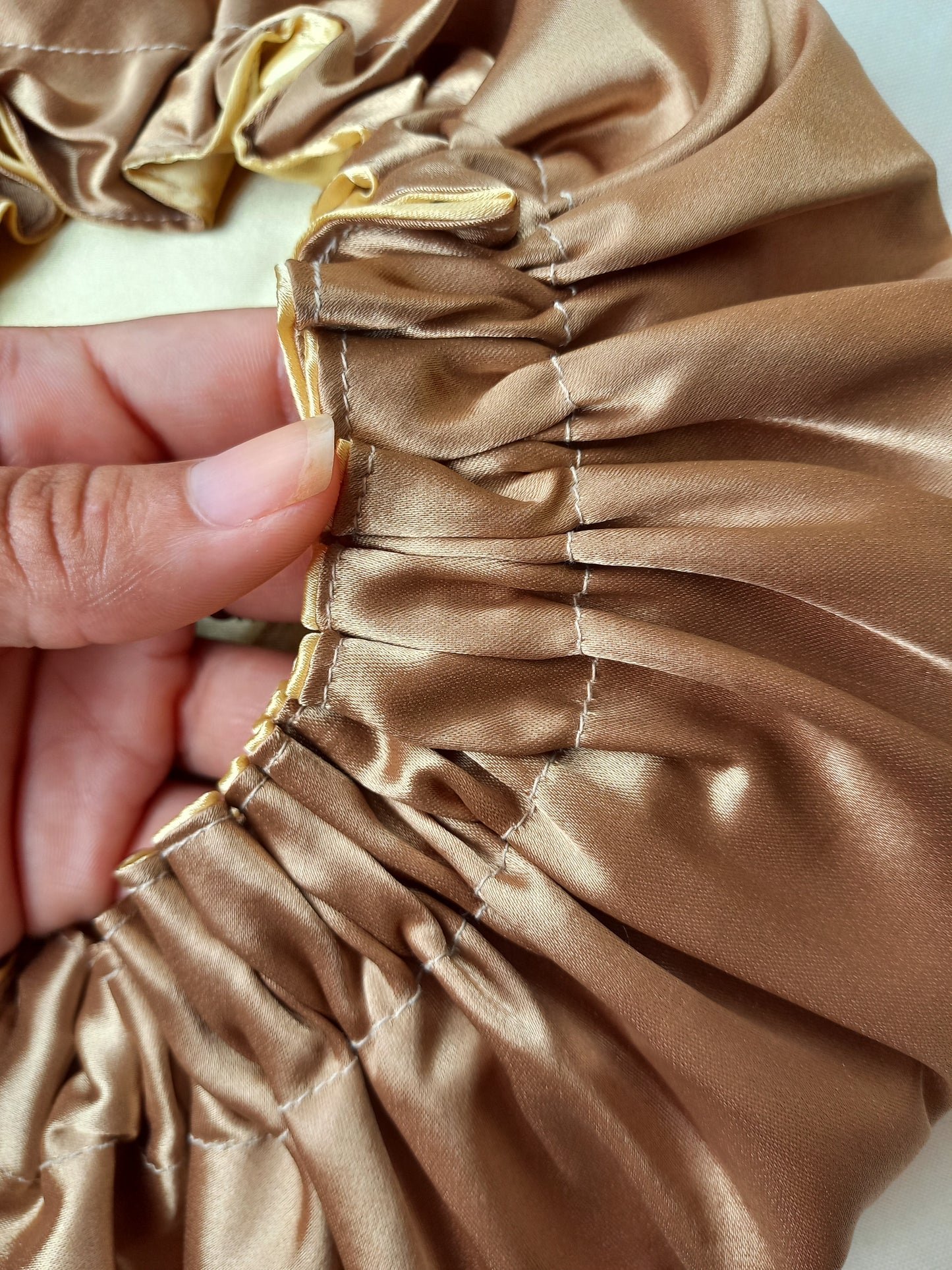 Touca Premium Amarelo bebê e Dourado