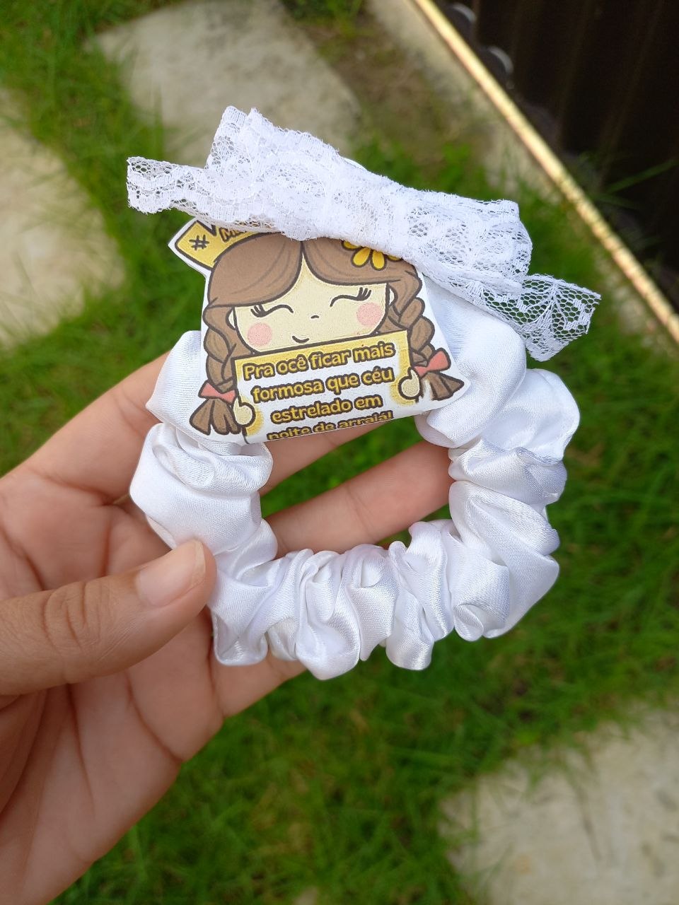 Scrunchie Junina 2 em 1 Branca