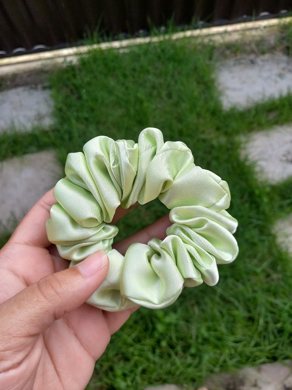 Scrunchie Tradicional Verde bebê